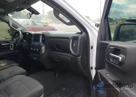 2021 Chevrolet Silverado 1500 4Wd Short Bed Rst from USA, damaged, VIN 1GCUYEED3MZ448205